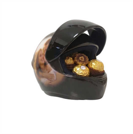 Casco motero personalizado con foto  y chocolates